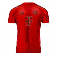 Pánský Fotbalový dres Bayern Munich Alphonso Davies #19 2024-25 Domácí Krátký Rukáv